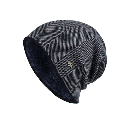 Velvet H-iron label pullover cap knitted yarn cap
