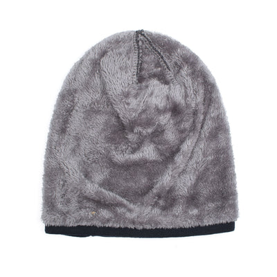 Velvet H-iron label pullover cap knitted yarn cap
