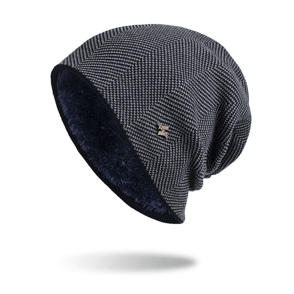 Velvet H-iron label pullover cap knitted yarn cap